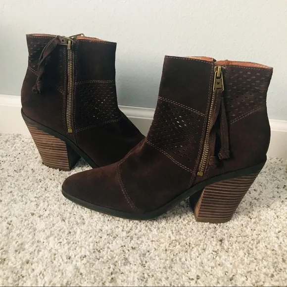 Lucky Brand Ramses Java Bootie - Picture 4 of 10